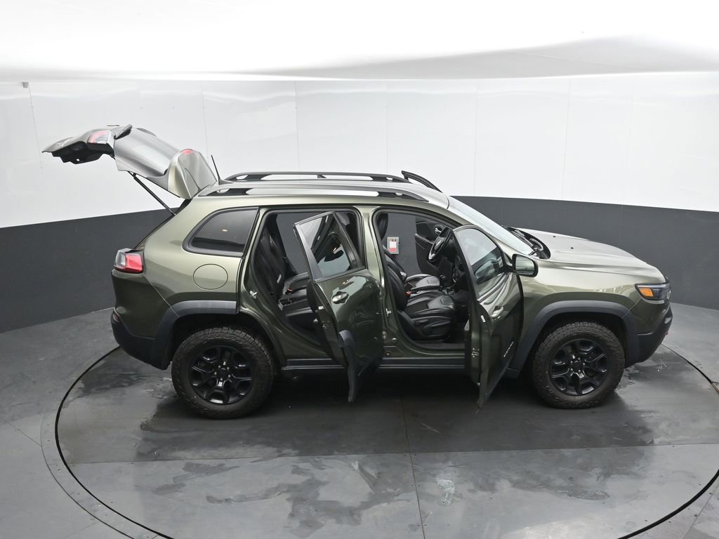Used 2020 Jeep Cherokee Trailhawk w/ Comfort/Convenience Group image 52