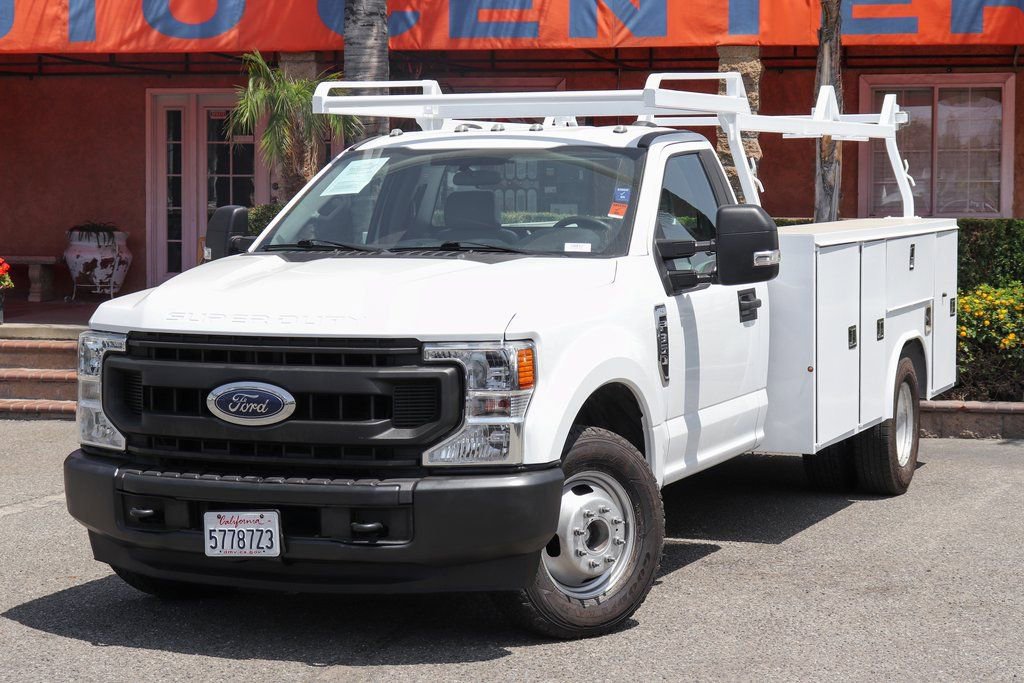 Used 2020 Ford F350 XL w/ Power Equipment Group image 4