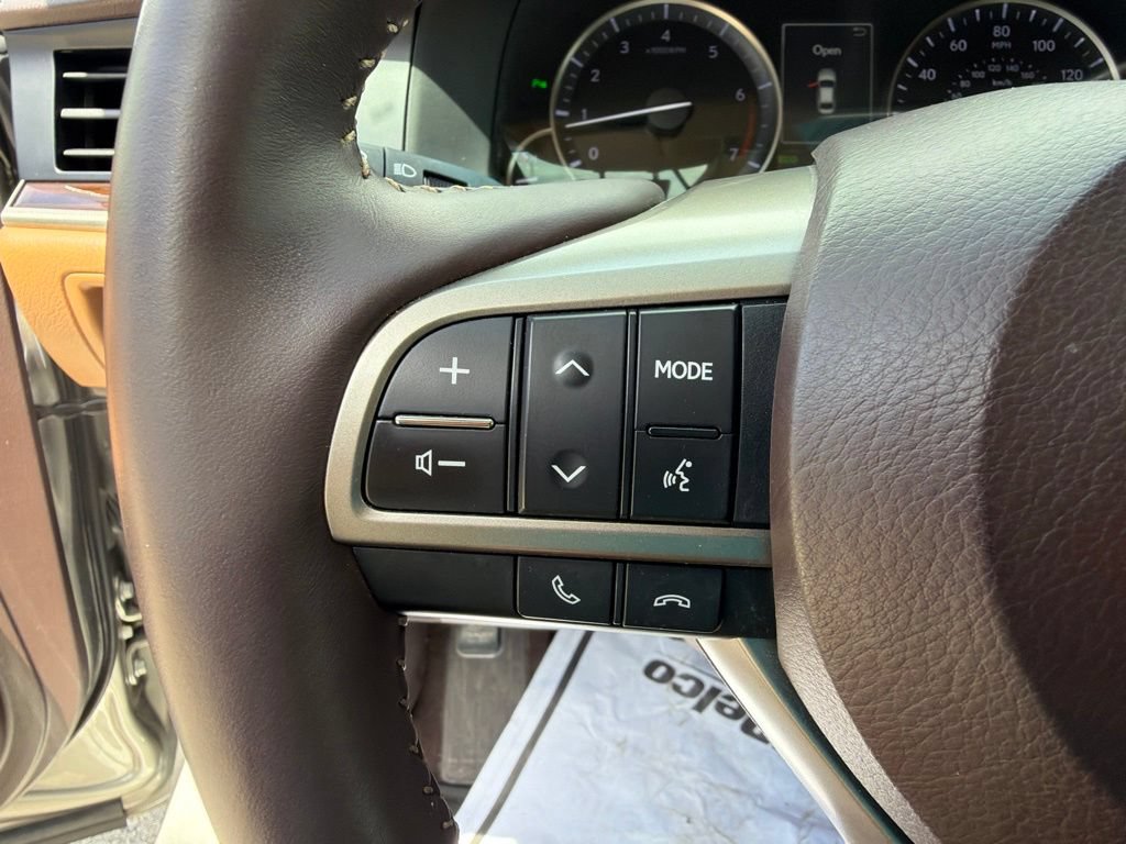 Used 2016 Lexus ES 350 w/ Luxury Package w/Wood Trim FWD image 21