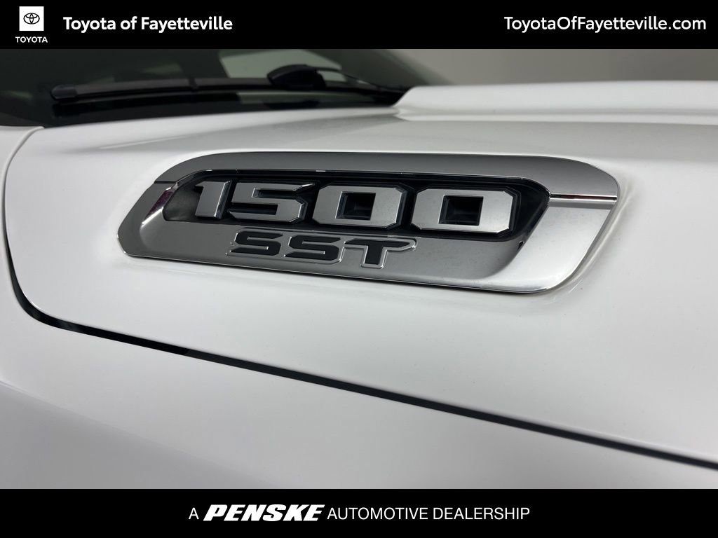Used 2025 RAM 1500 Laramie image 10