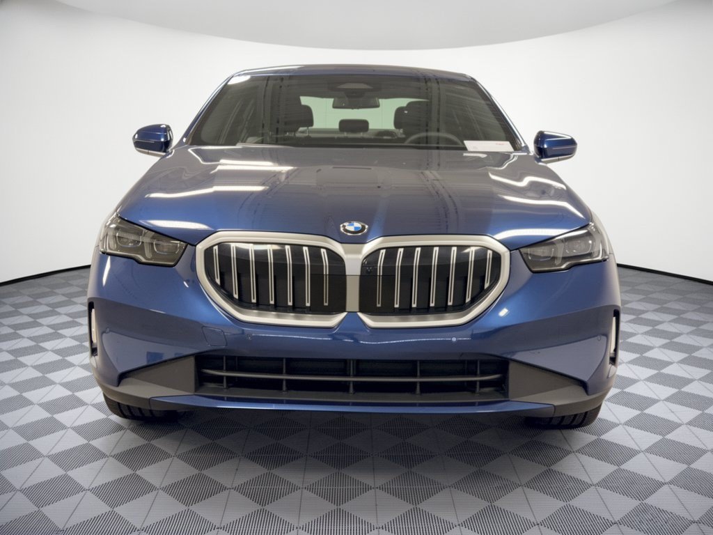 Certified 2026 BMW 530i RWD image 6
