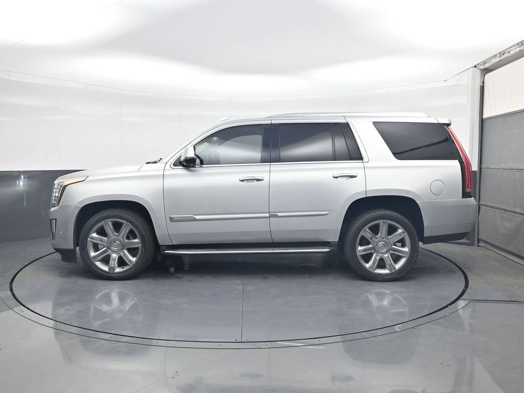 Used 2019 Cadillac Escalade Luxury image 8