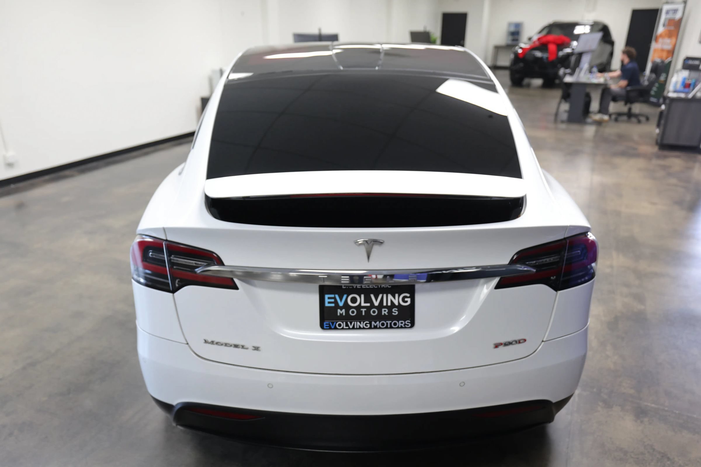 Used 2016 Tesla Model X Performance AWD/4WD image 18