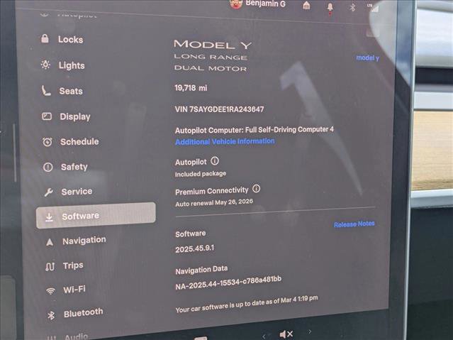 Used 2024 Tesla Model Y Long Range image 12