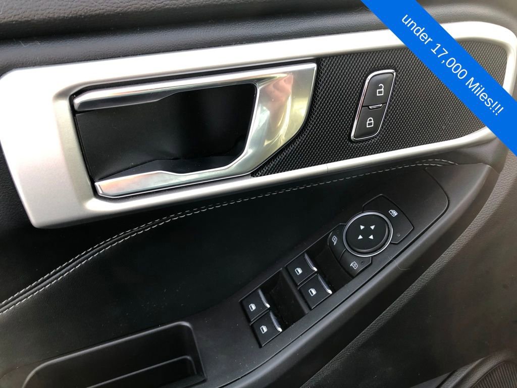 Used 2020 Ford Explorer XLT w/ Equipment Group 202A image 20