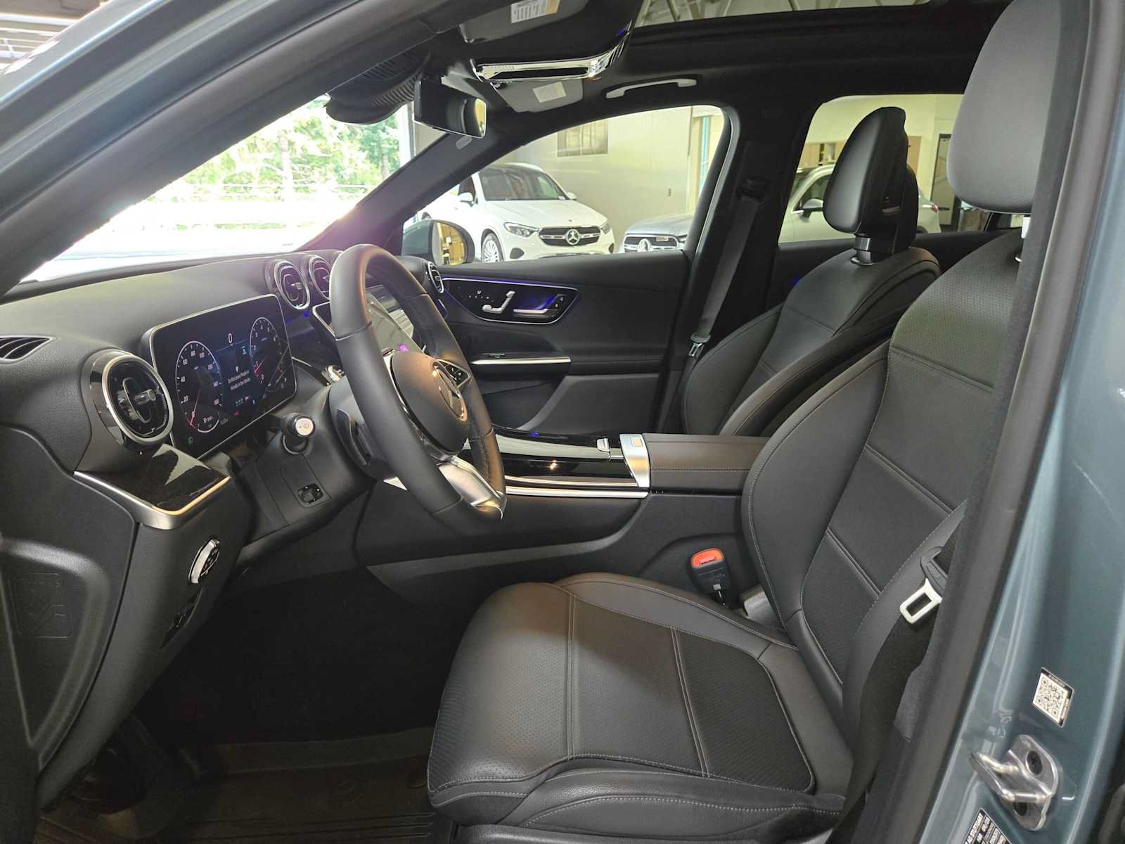 Used 2026 Mercedes-Benz GLC 300 4MATIC image 20