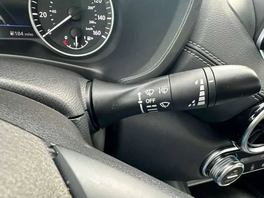 Used 2023 Nissan Sentra SV w/ All-Weather Package image 28