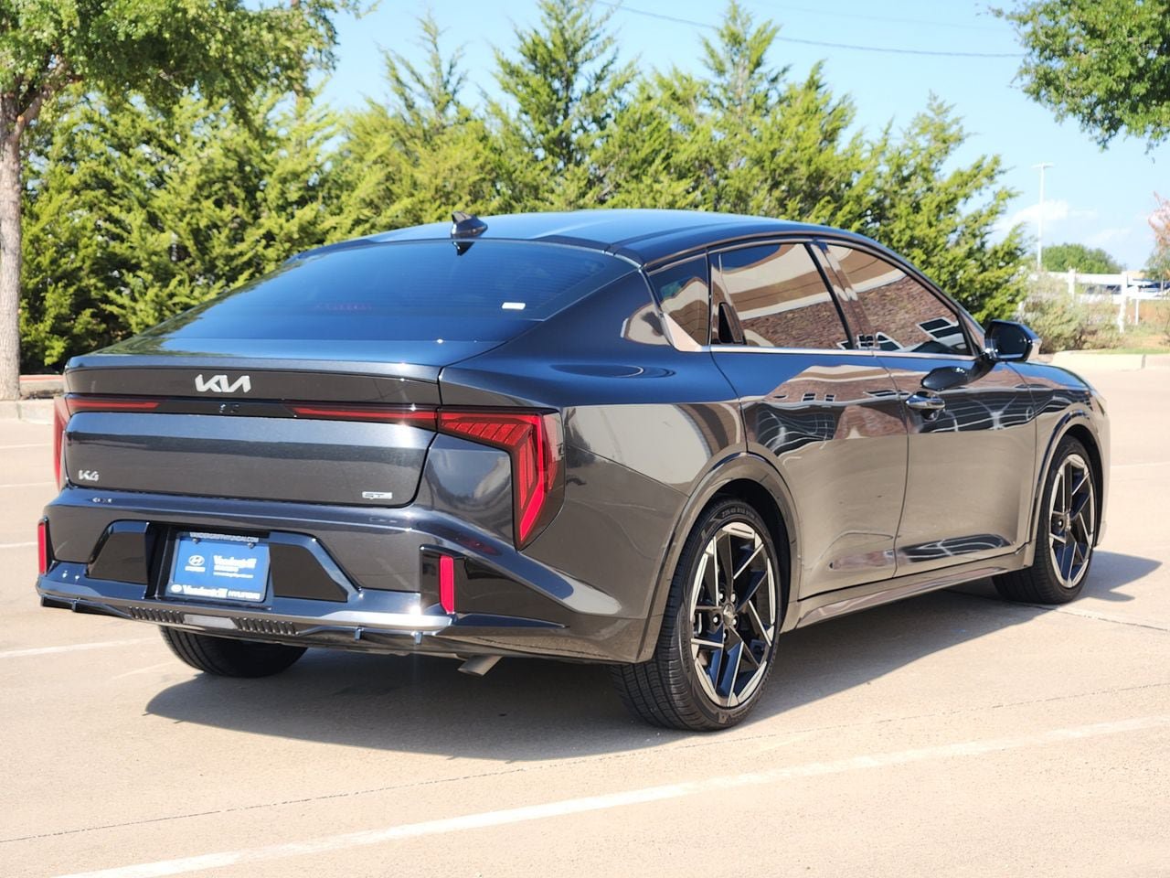 Used 2025 Kia K4 GT-Line FWD image 4