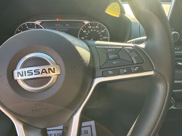 Used 2020 Nissan Altima 2.5 S FWD image 38