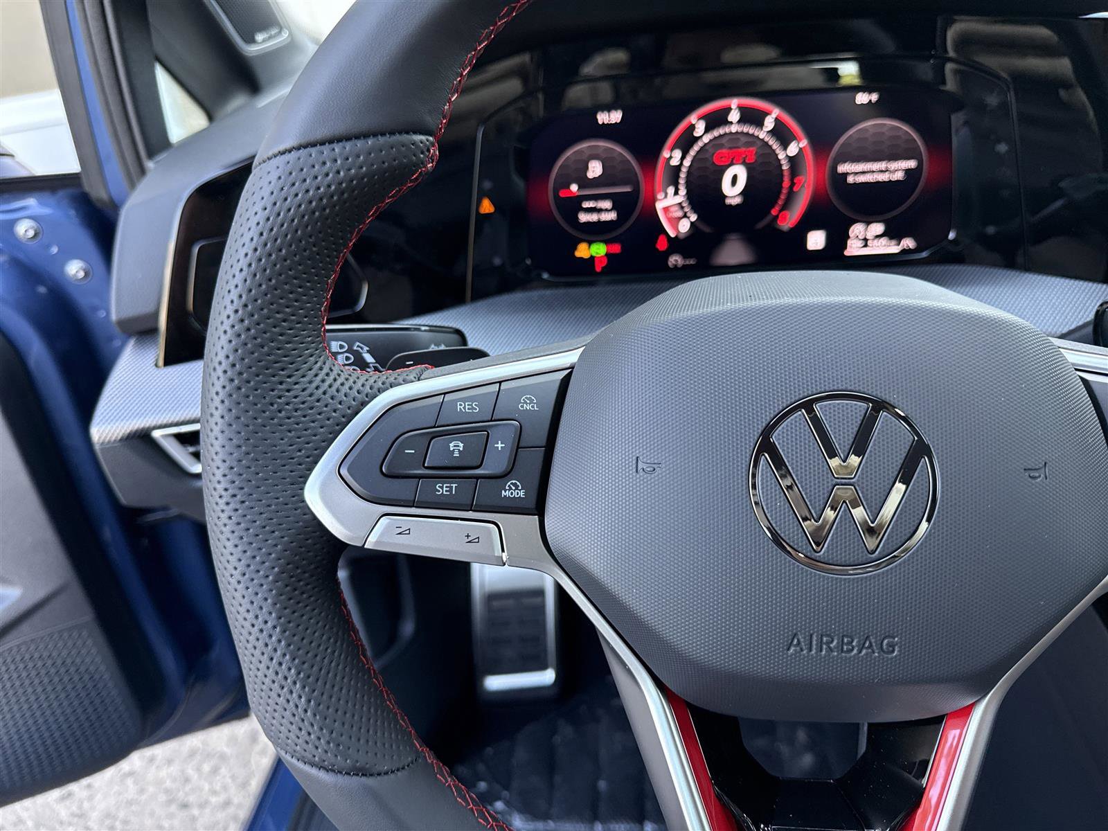 New 2025 Volkswagen GTI SE image 17