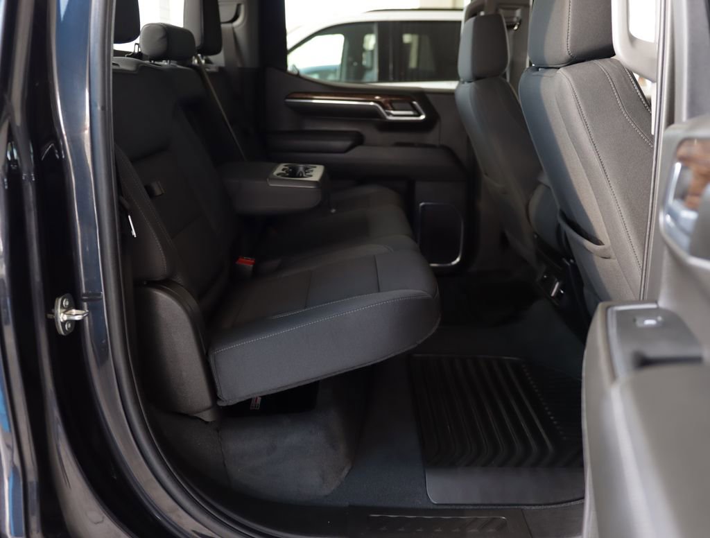 Used 2024 GMC Sierra 1500 Elevation image 29