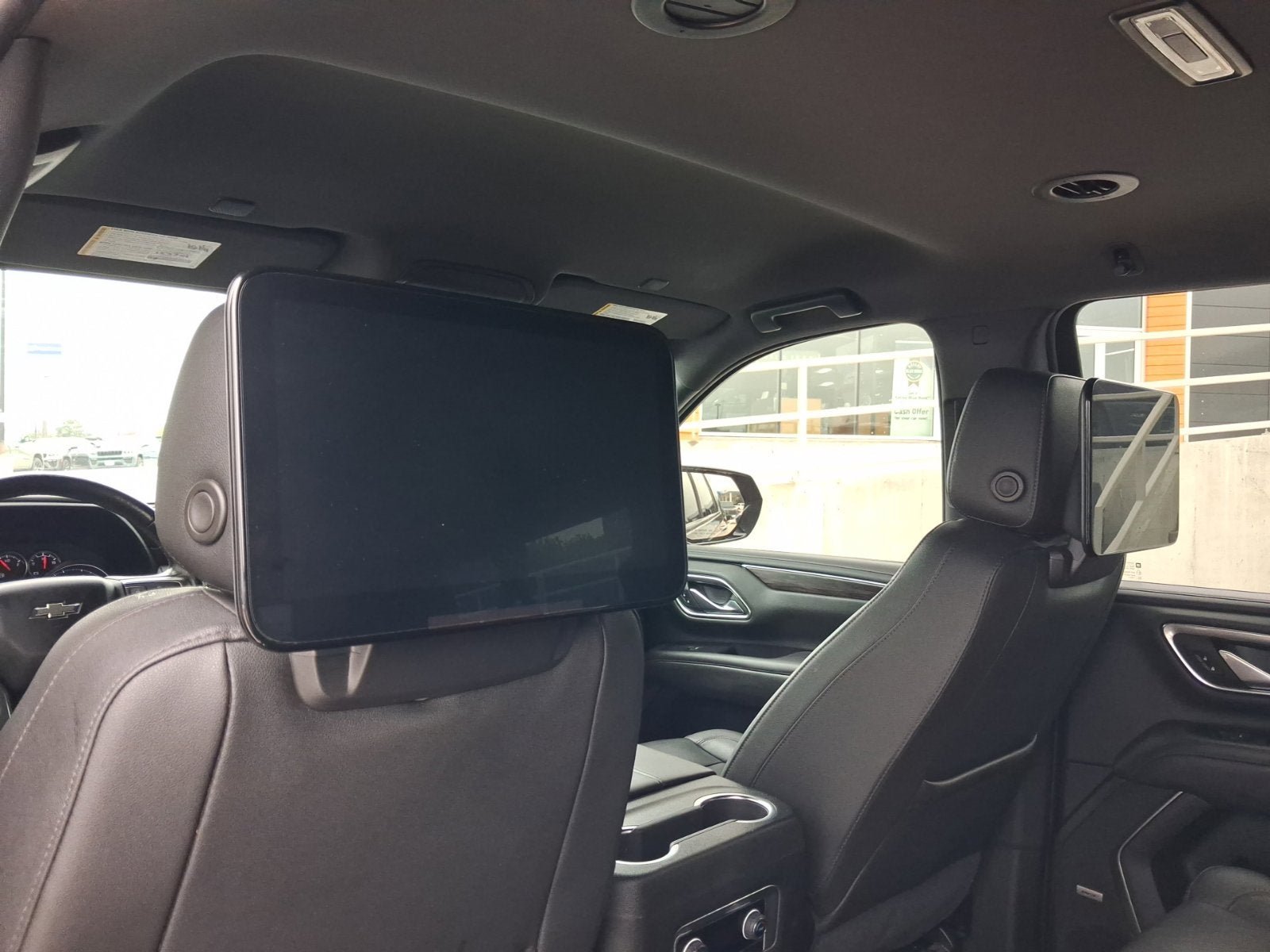 Used 2021 Chevrolet Suburban Z71 w/ Rear Media and Nav Package AWD/4WD image 24