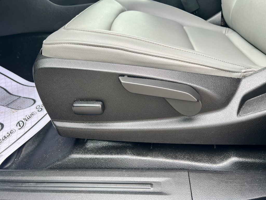 Used 2020 Chevrolet Colorado W/T RWD image 15