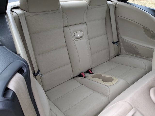 Used 2013 Volkswagen Eos Komfort image 28