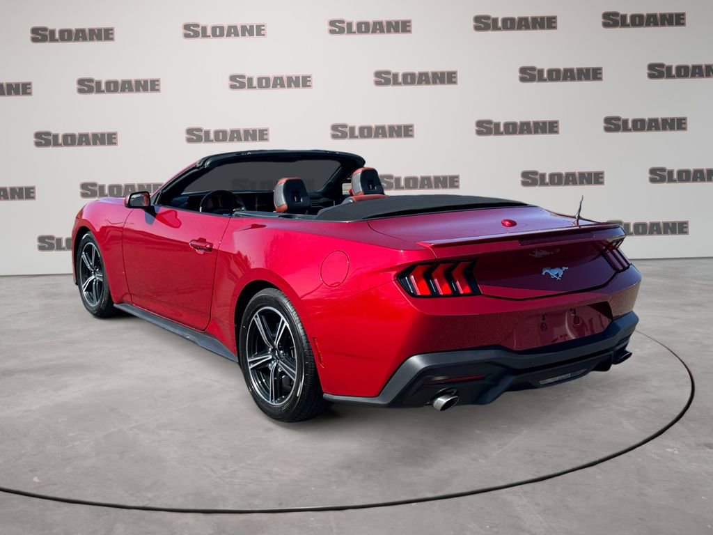 Used 2024 Ford Mustang Premium image 3