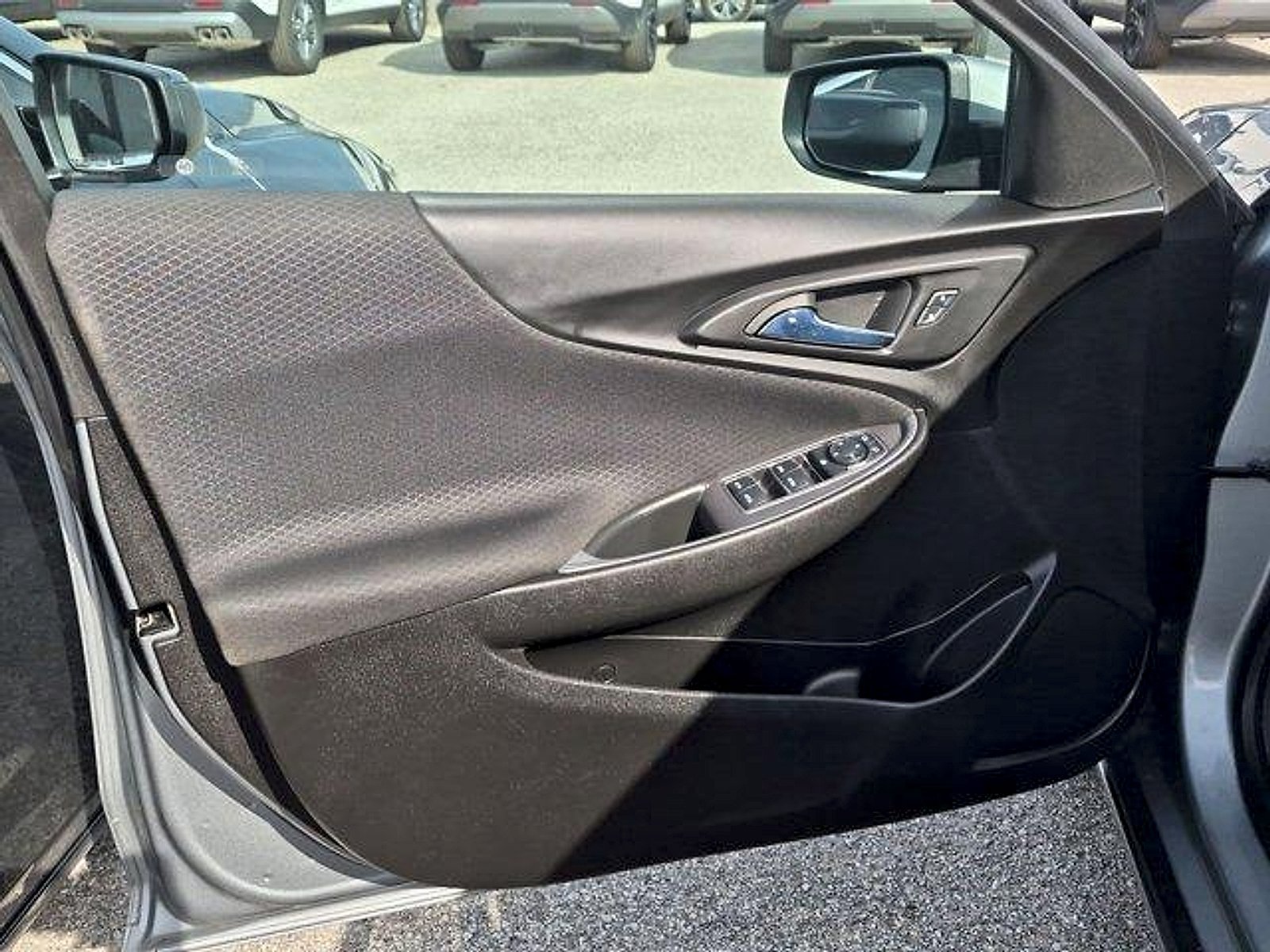Used 2024 Chevrolet Malibu LT FWD image 22