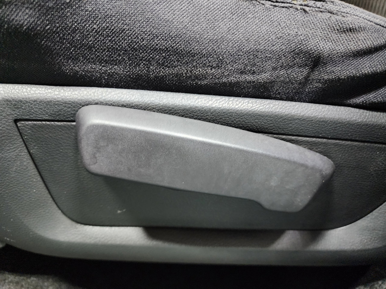 Used 2010 Dodge Ram 1500 Truck SLT w/ Big Horn Regional Pkg image 17