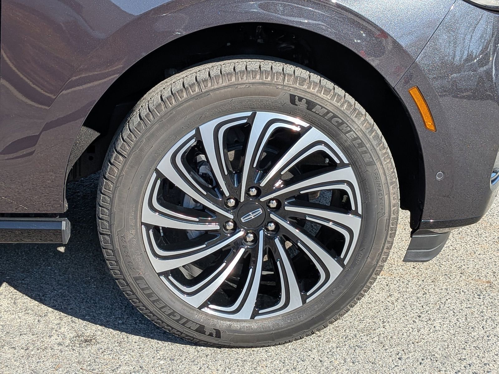 Used 2025 Lincoln Navigator L Black Label image 13