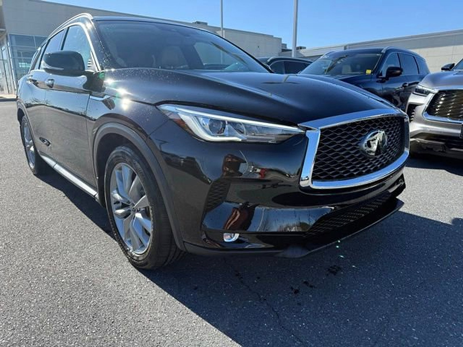 Used 2019 INFINITI QX50 Luxe w/ Navigation Package