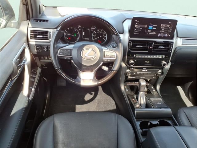 Used 2023 Lexus GX 460 Premium w/ Premium Plus Package image 18