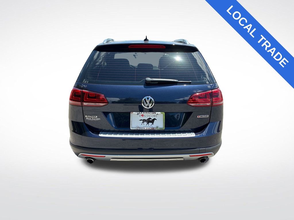 Used 2017 Volkswagen Golf Alltrack SE AWD/4WD image 4