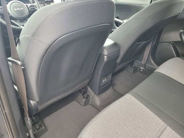 Used 2025 Kia Soul EX image 12