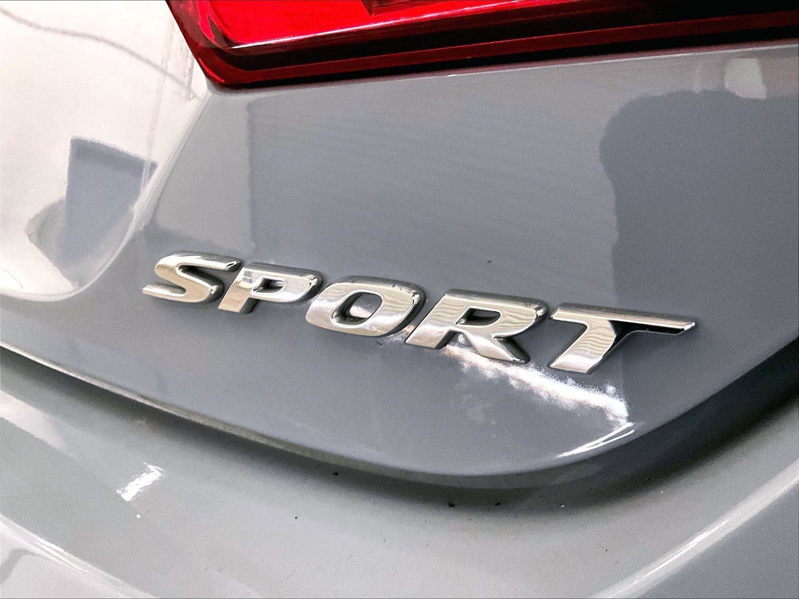 Used 2022 Honda Accord Sport image 13