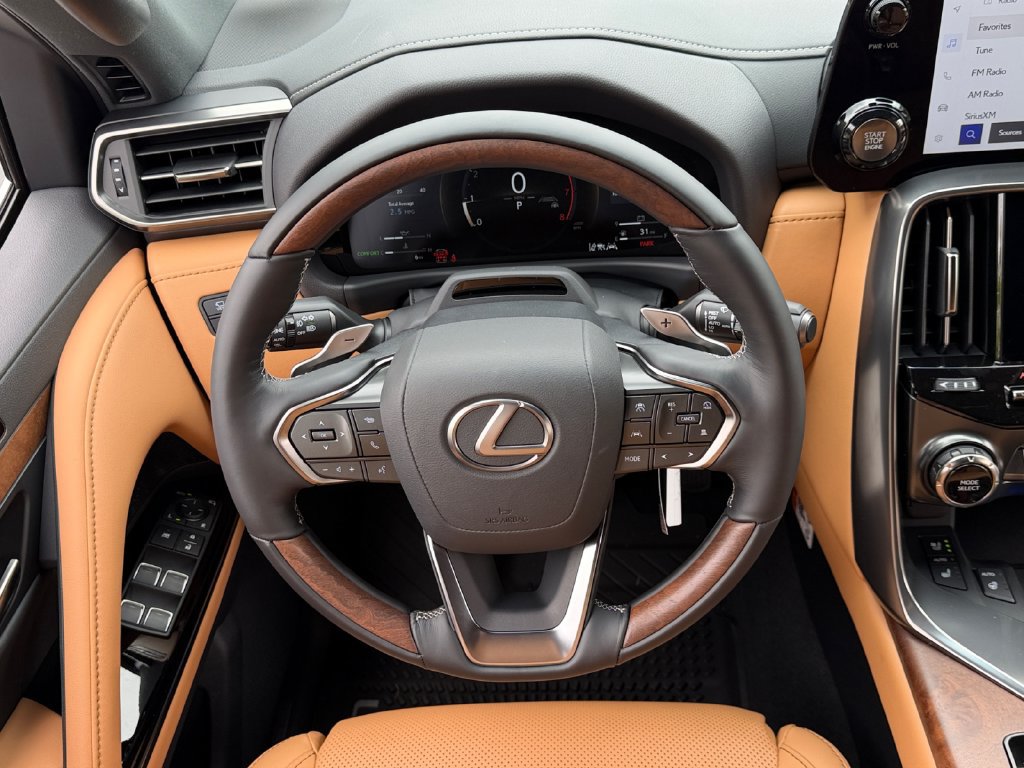 New 2026 Lexus LX 600 4WD w/ Luxury Package image 17