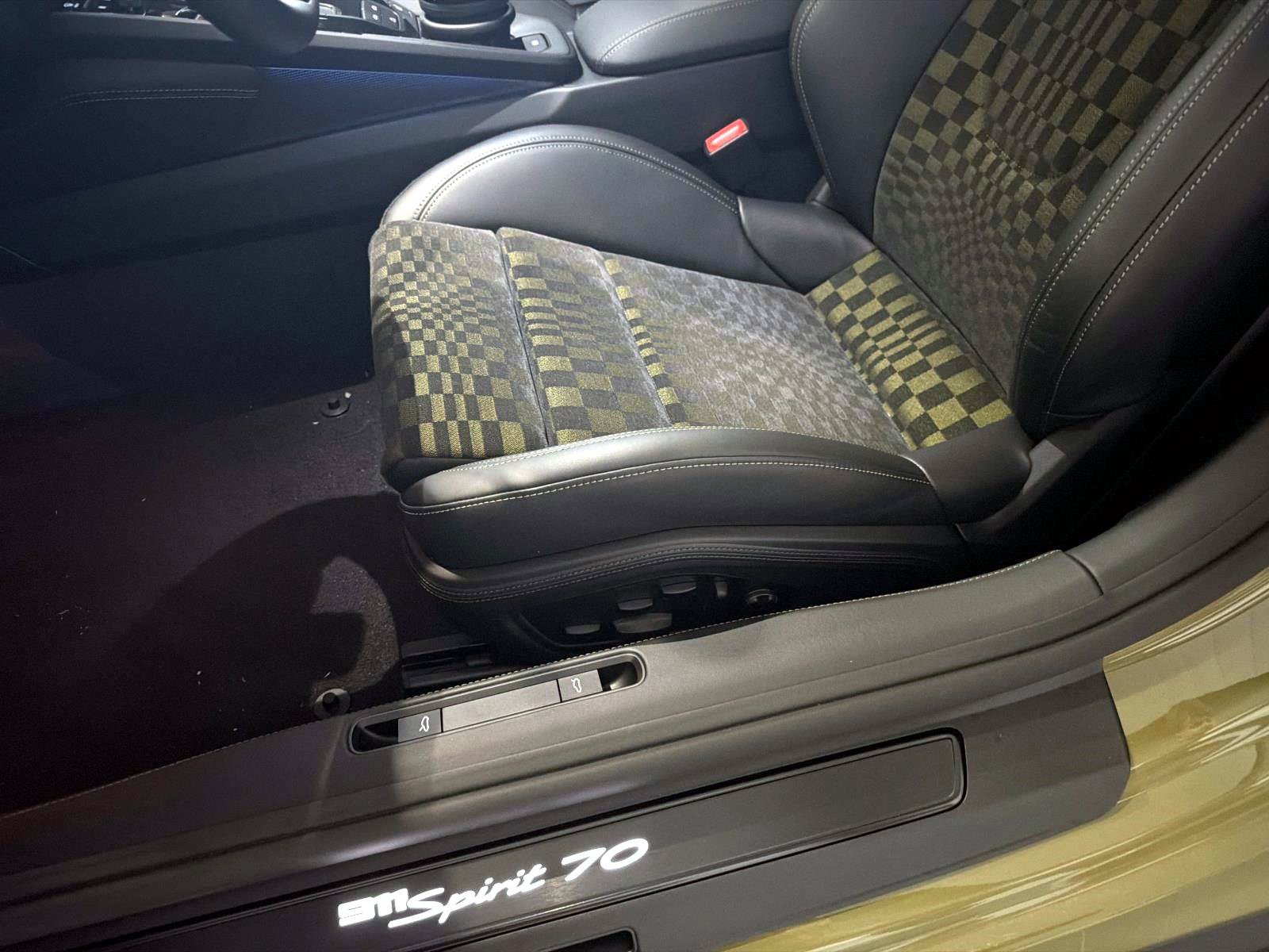 New 2026 Porsche 911 GTS RWD image 13