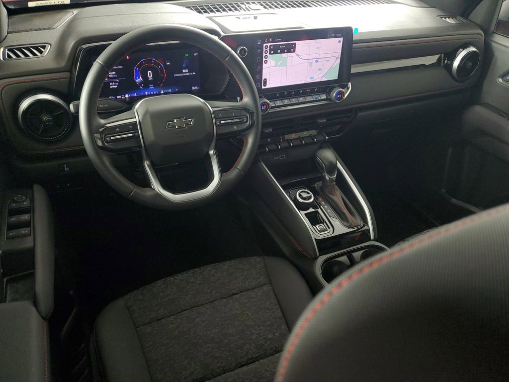 Used 2024 Chevrolet Colorado Z71 w/ LPO, Dark Essentials Package image 15