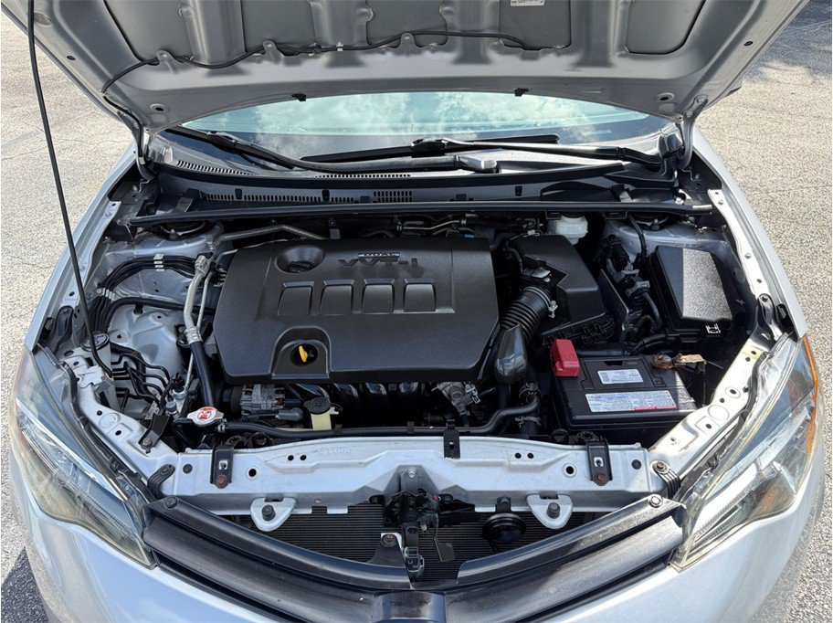 Used 2019 Toyota Corolla LE FWD image 35