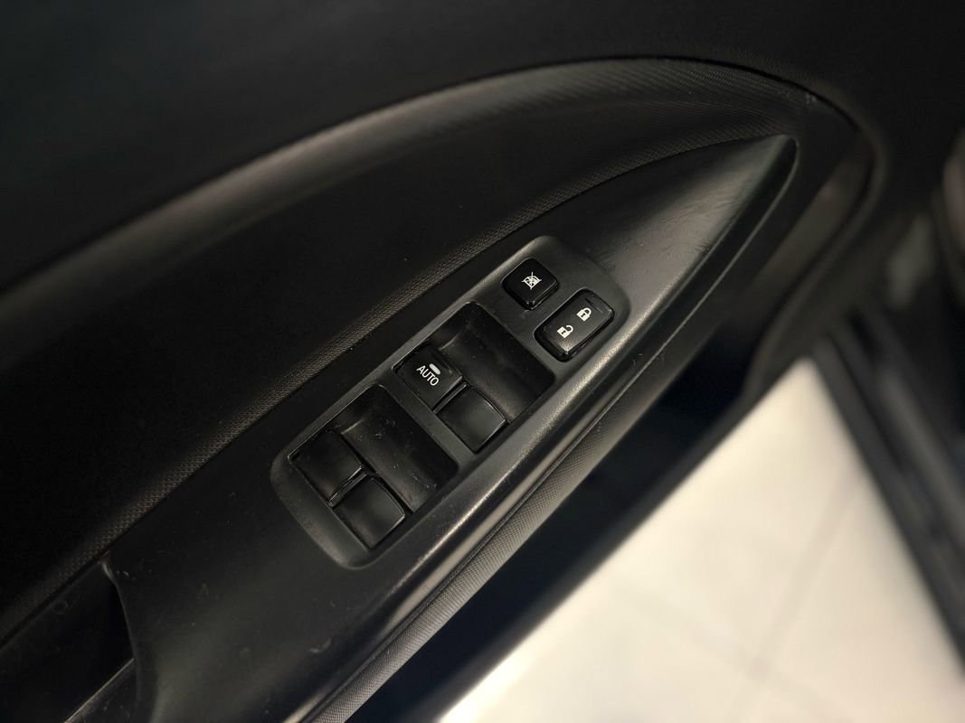 Used 2024 Mitsubishi Mirage ES FWD image 25