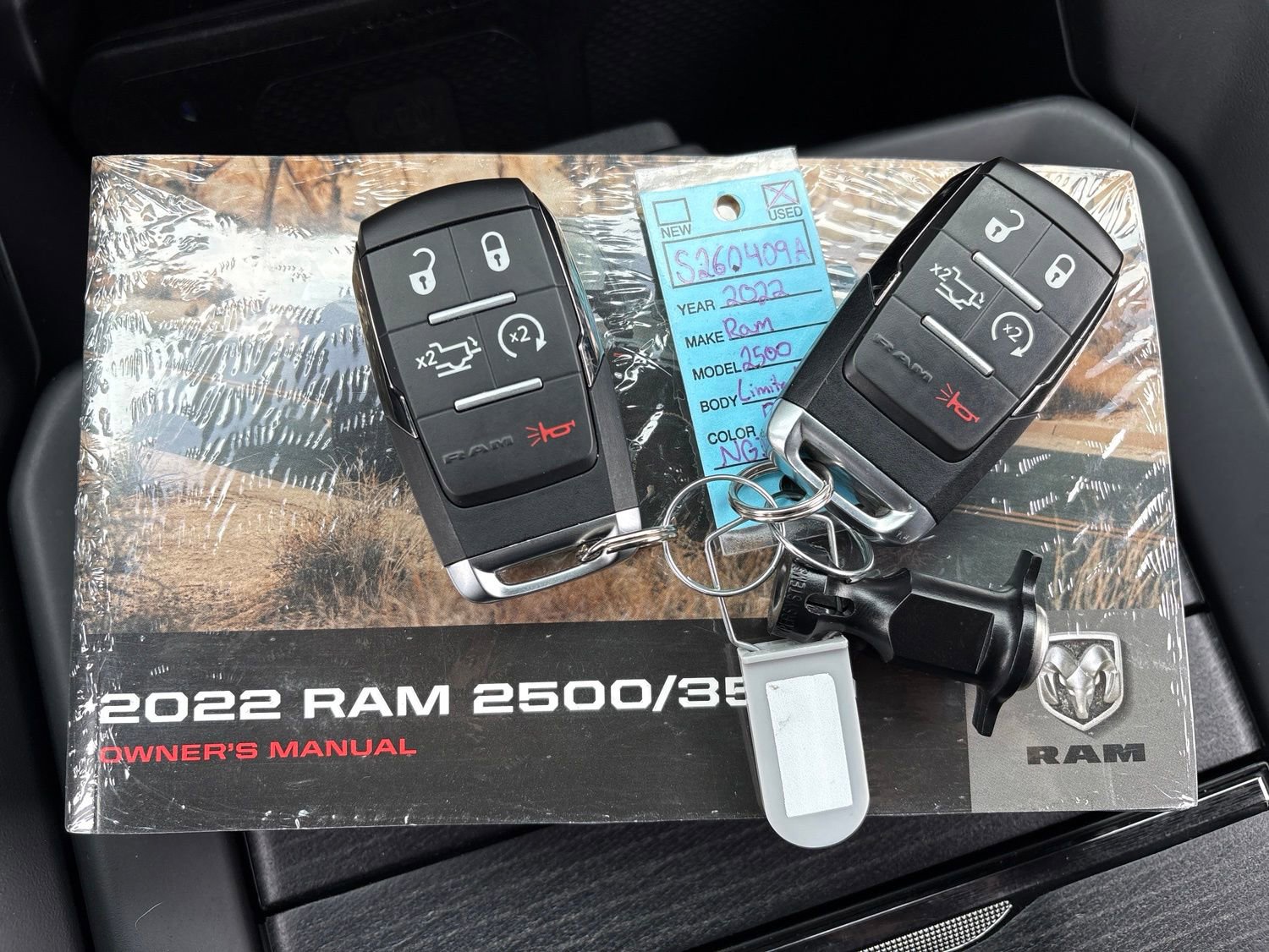 Used 2022 RAM 2500 Limited w/ Night Edition AWD/4WD image 40
