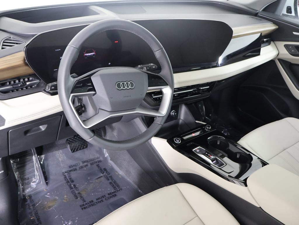 Used 2025 Audi Q6 e-tron Premium Plus w/ Premium Plus image 2