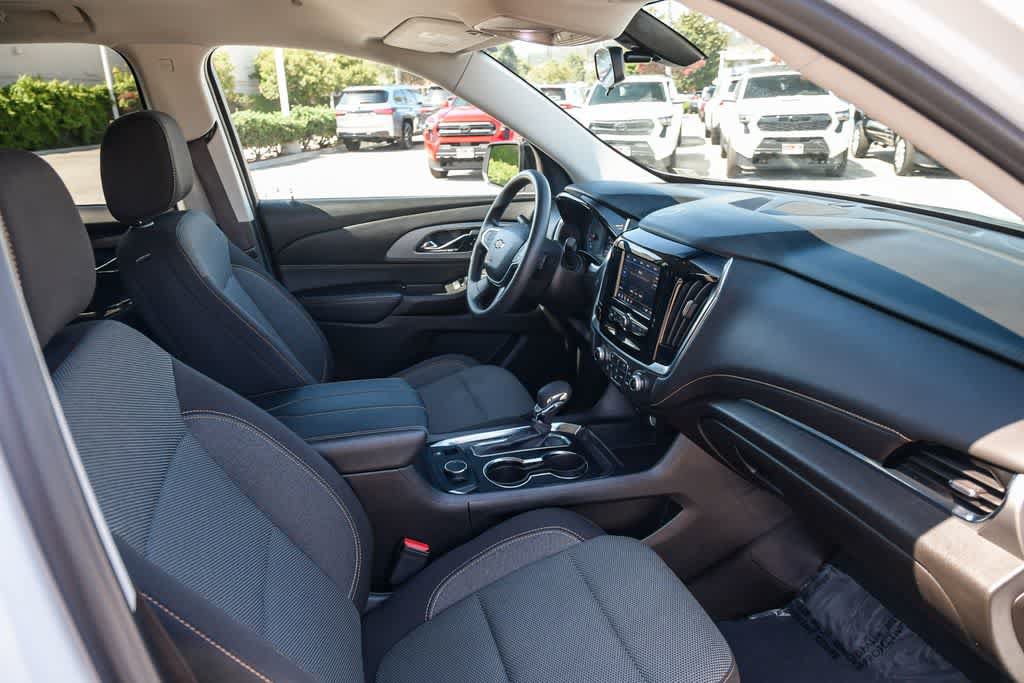 Used 2021 Chevrolet Traverse LS FWD image 15