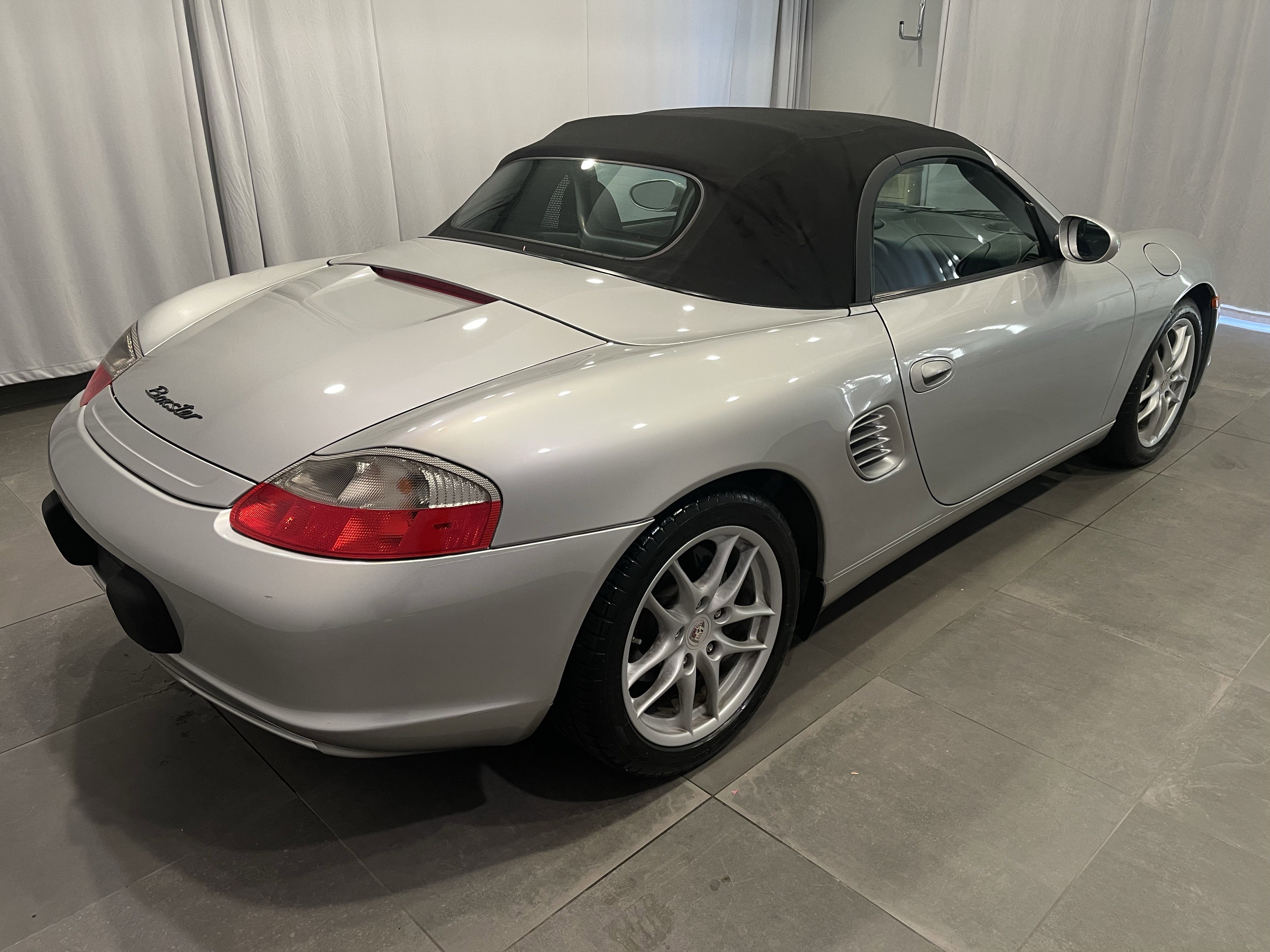 Used 2003 Porsche Boxster RWD image 6