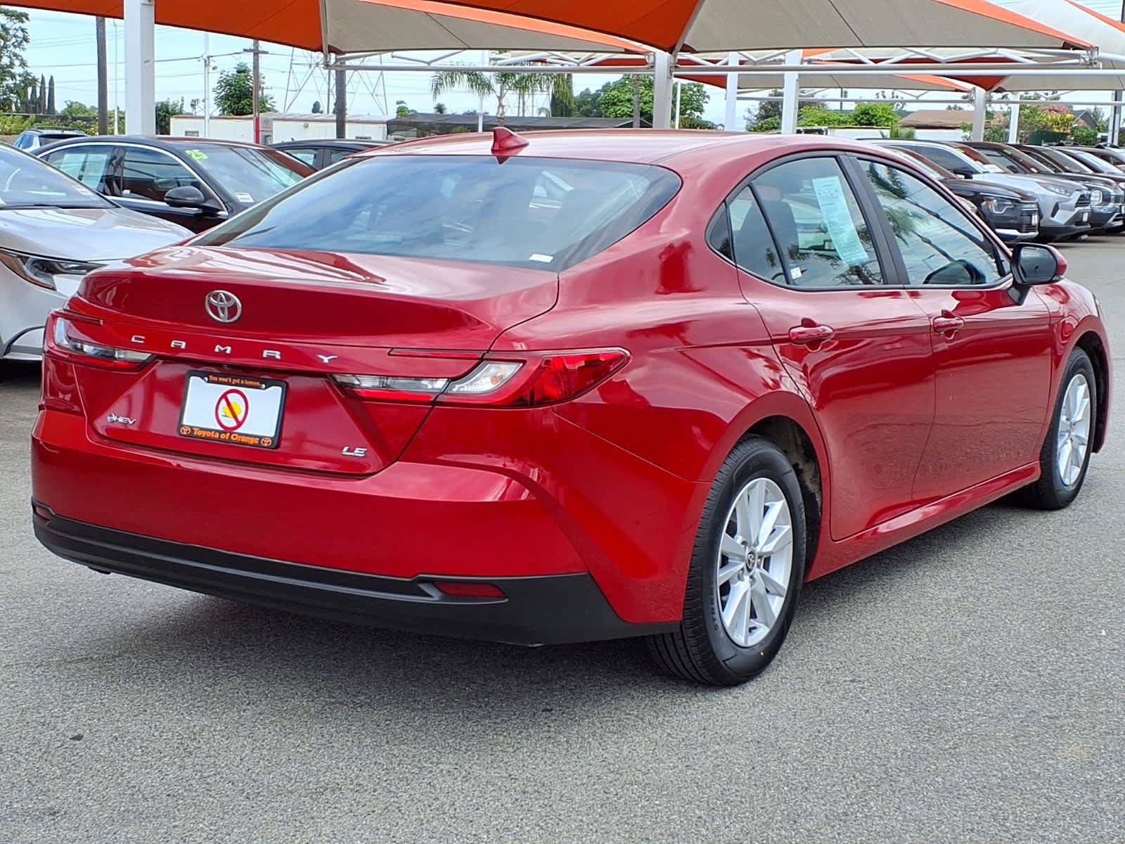Used 2025 Toyota Camry LE FWD image 6