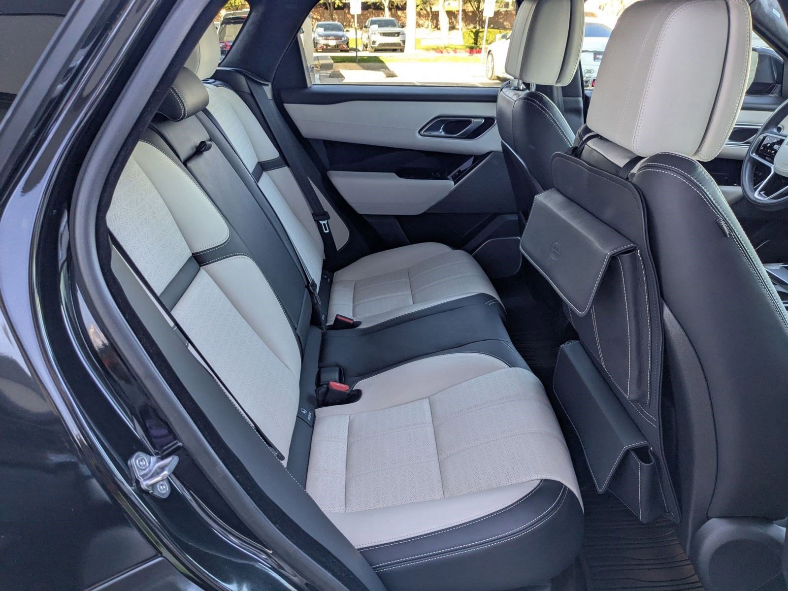 Used 2023 Land Rover Range Rover Velar HST image 23