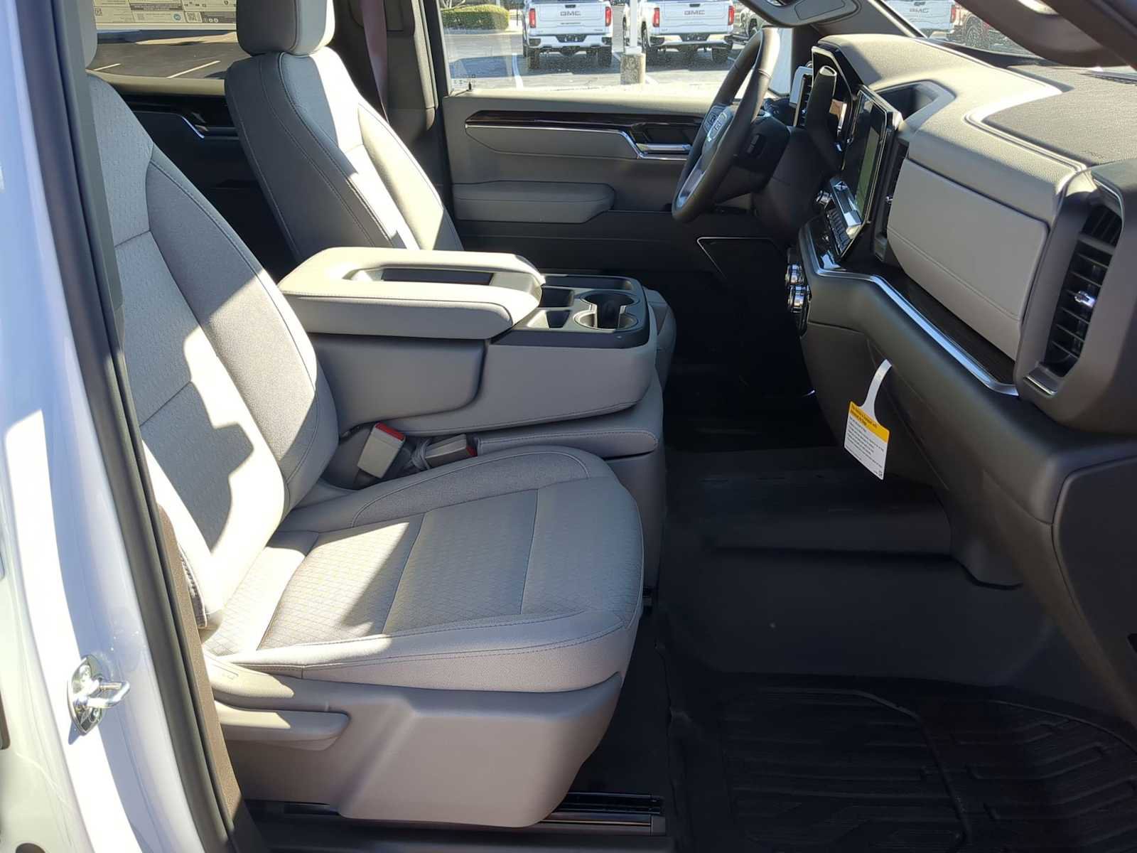 New 2026 GMC Sierra 1500 SLE w/ X31 Off-Road Package image 29