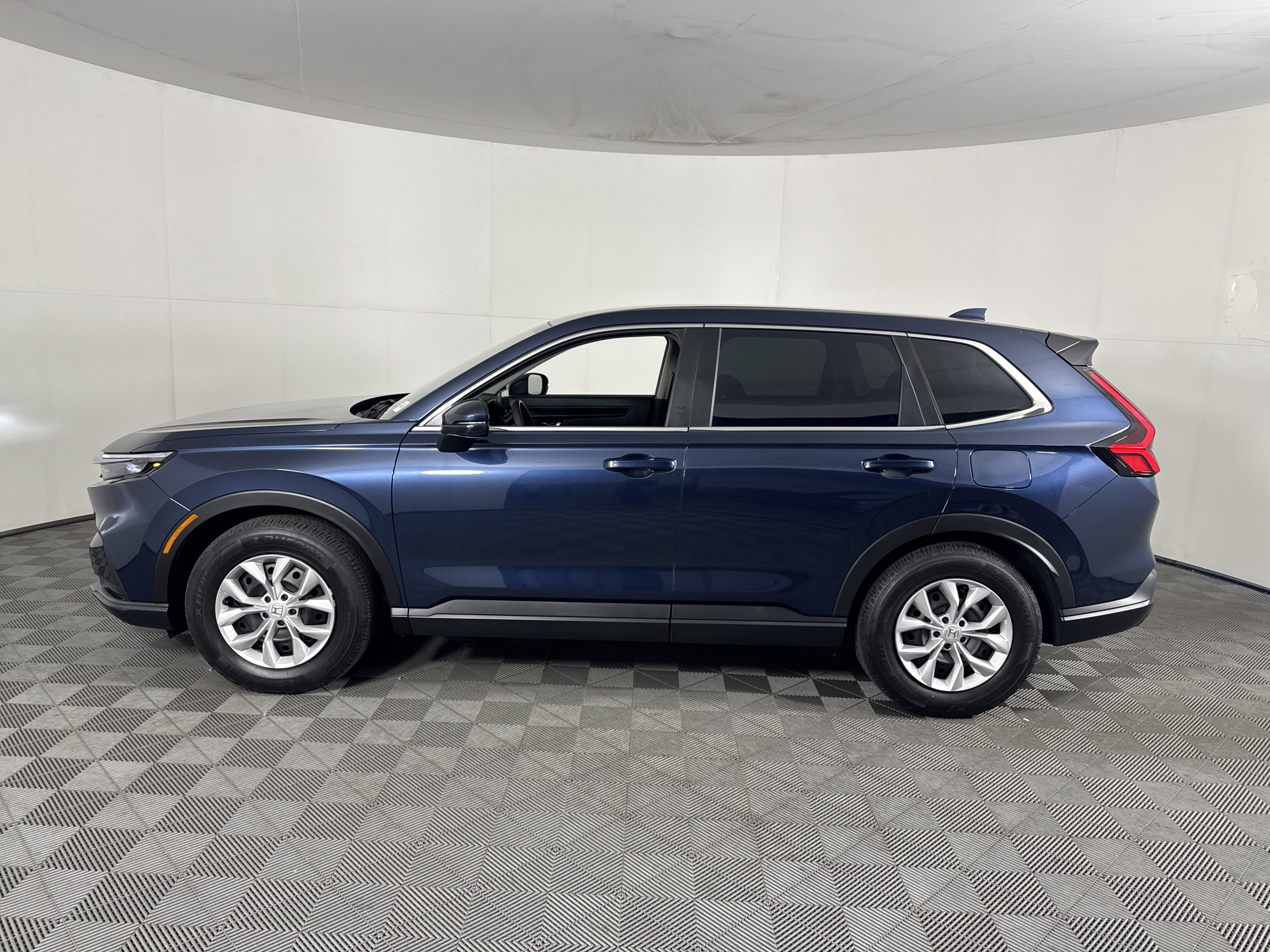 Certified 2024 Honda CR-V LX image 7