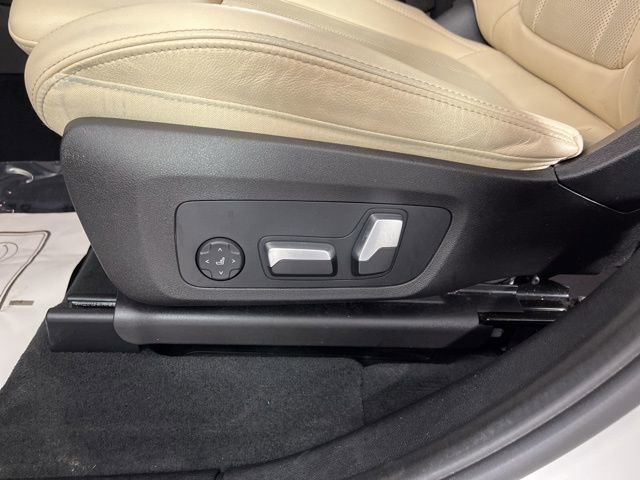 Used 2023 BMW X3 sDrive30i w/ Premium Package image 32