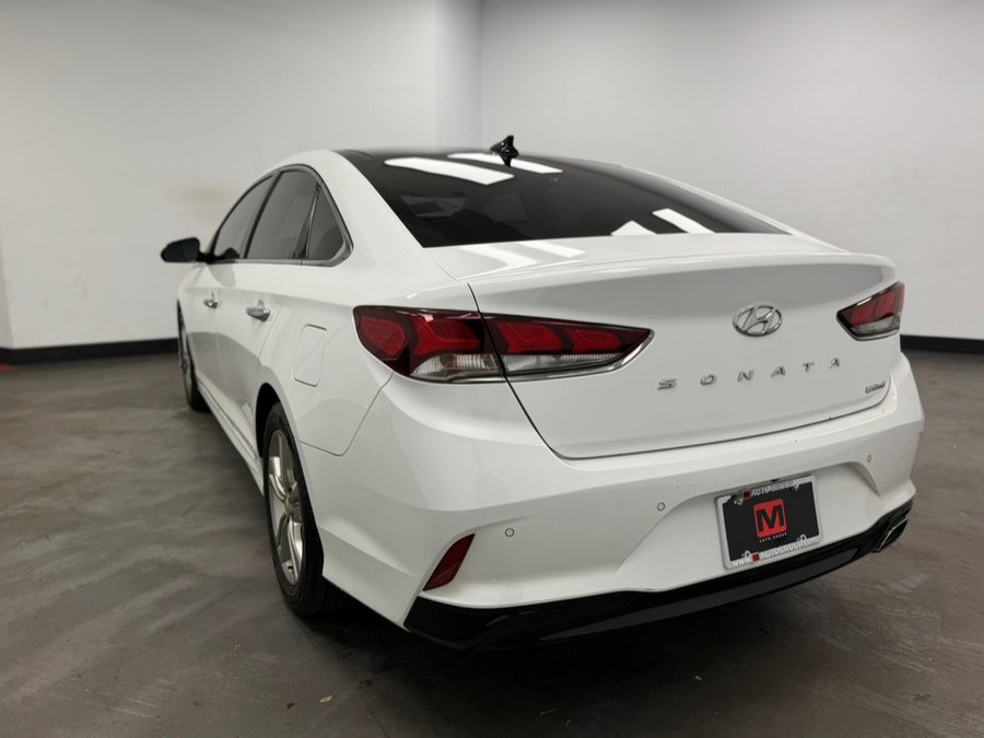 Used 2019 Hyundai Sonata Limited w/ Ultimate Package 04 FWD image 5