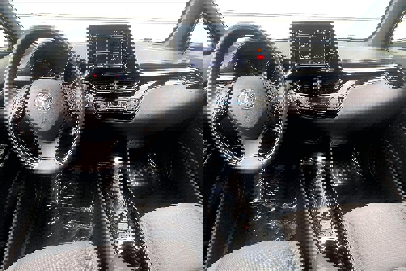 Used 2022 Toyota C-HR Nightshade image 19