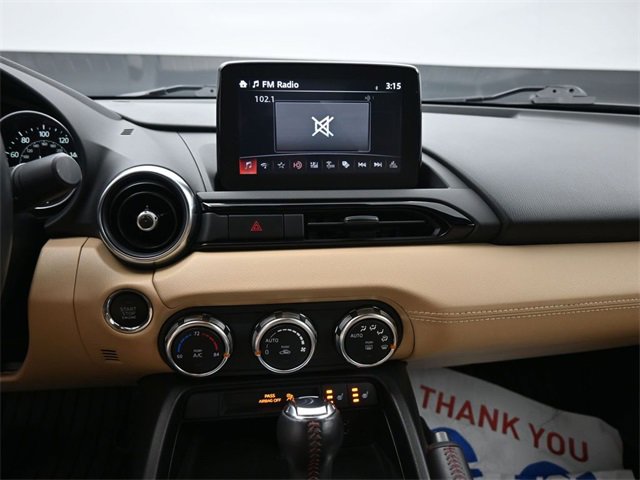 Used 2022 Volvo V60 T5 Cross Country w/ Advanced Package image 12