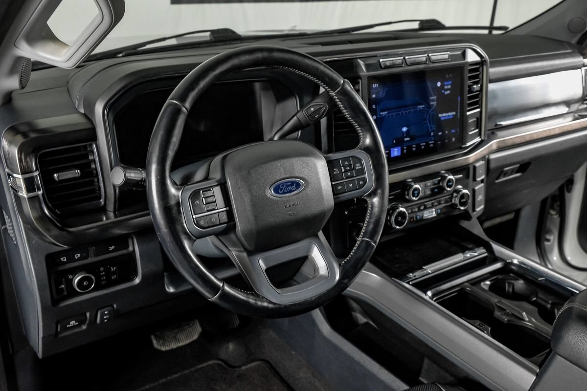 Used 2023 Ford F450 Lariat AWD/4WD image 15