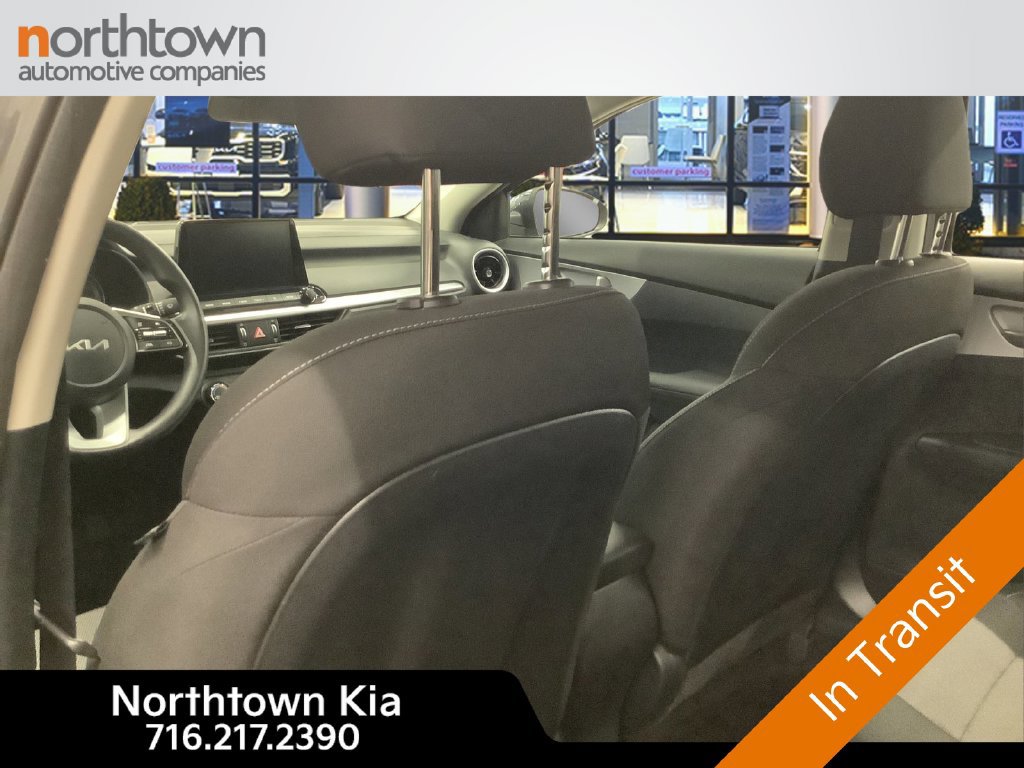Used 2024 Kia Forte LXS w/ LXS Technology Package FWD image 34