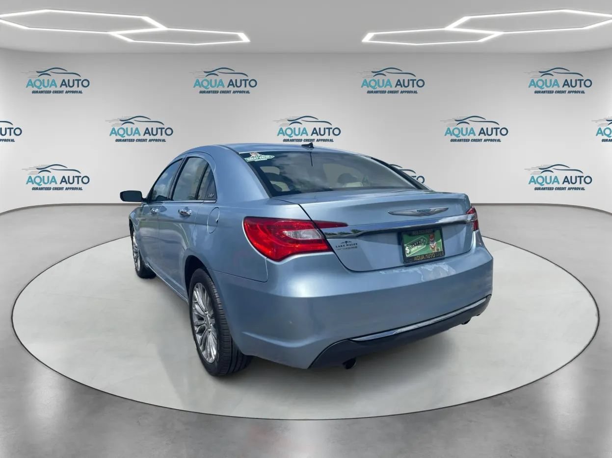 Used 2012 Chrysler 200 Limited FWD image 7