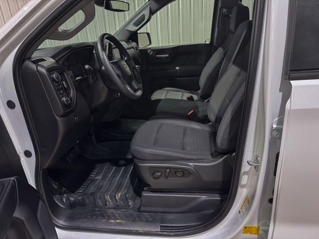 Used 2025 Chevrolet Silverado 1500 W/T AWD/4WD image 11