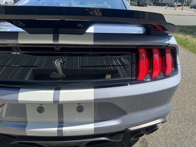 Used 2022 Ford Mustang Shelby GT500 w/ Technology Package RWD image 37