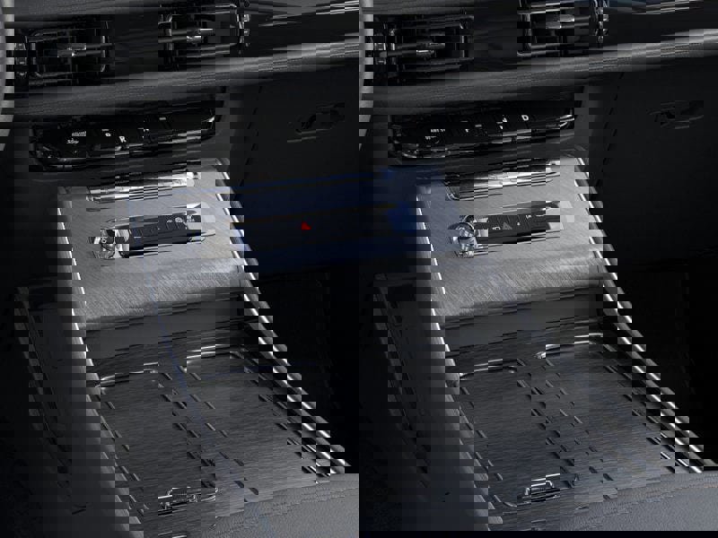 New 2026 Lincoln Aviator AWD w/ Jet Appearance Package image 15